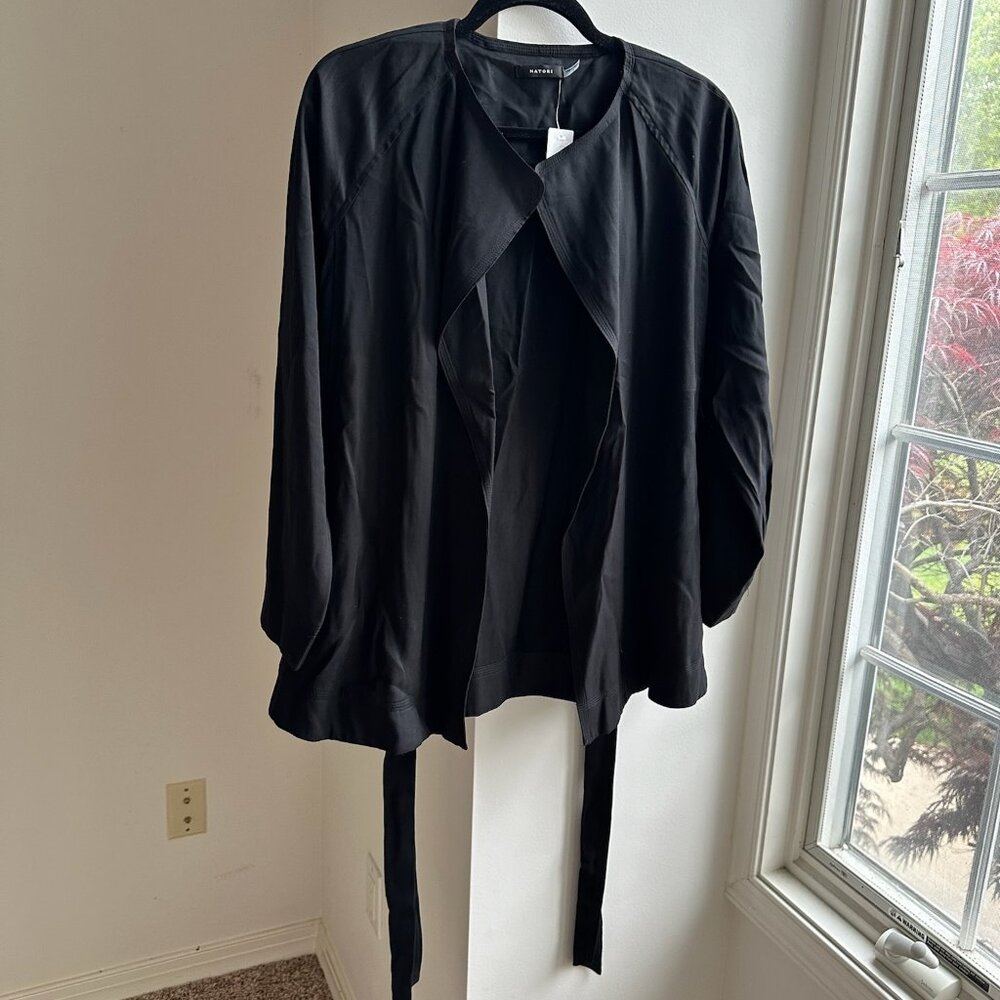 Natori Jacket NWT Black Lightweight Wrap Belt